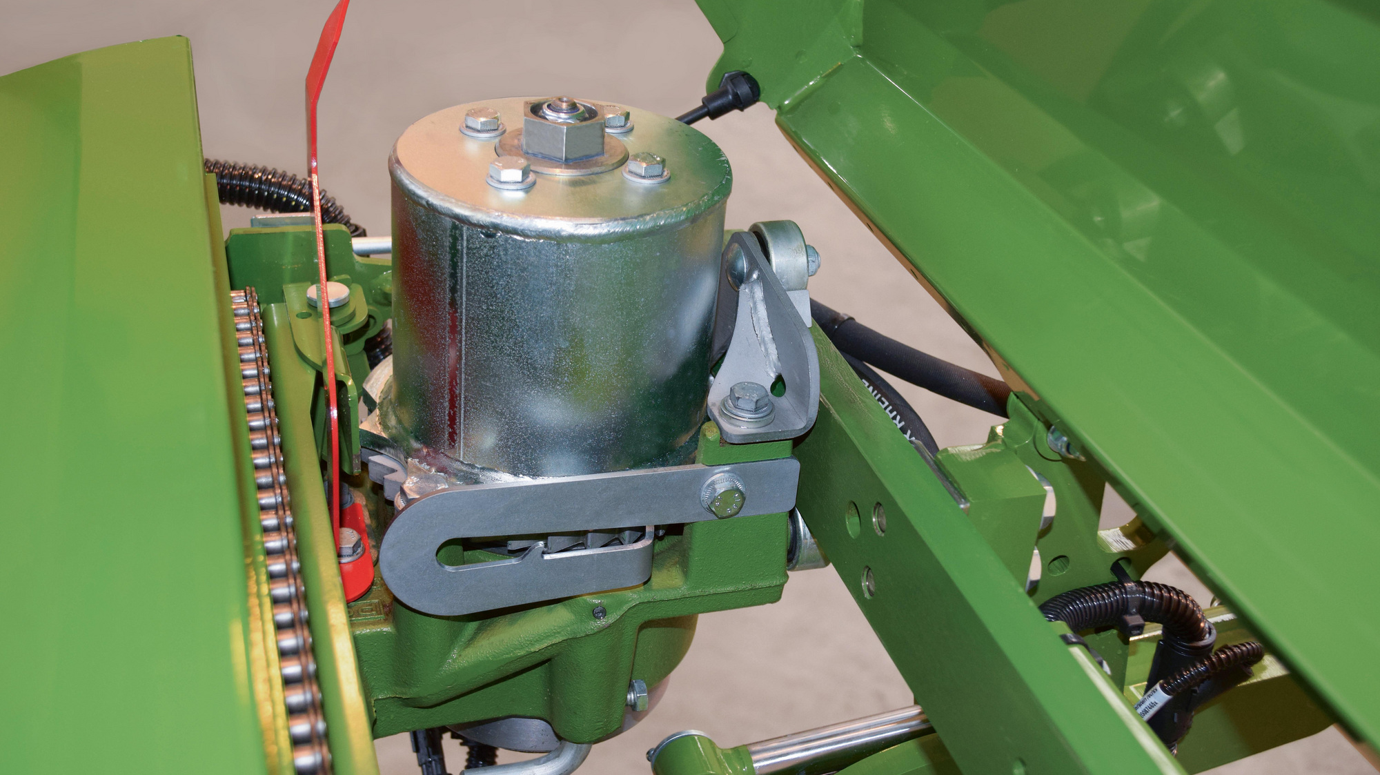 csm_Krone_Gesamtaufnahme_vom_Schleifstein_mit_der_patentierten_Schleifsteinaufnahme_abb38f266b